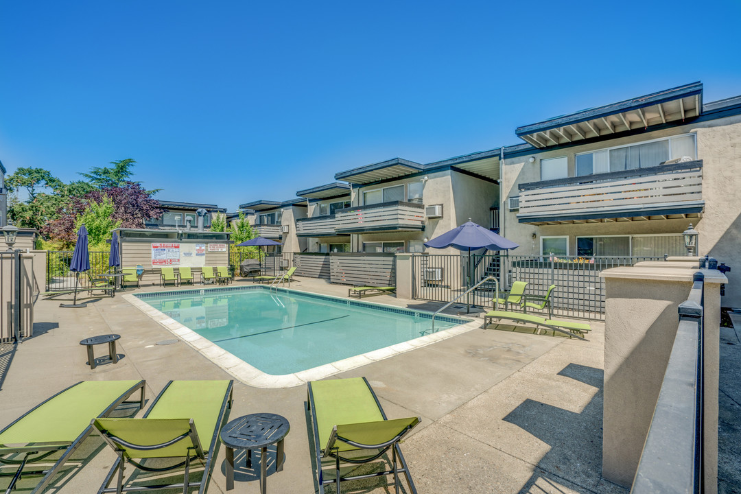 Vista Terrace Apartments in Walnut Creek, CA - Foto de edificio