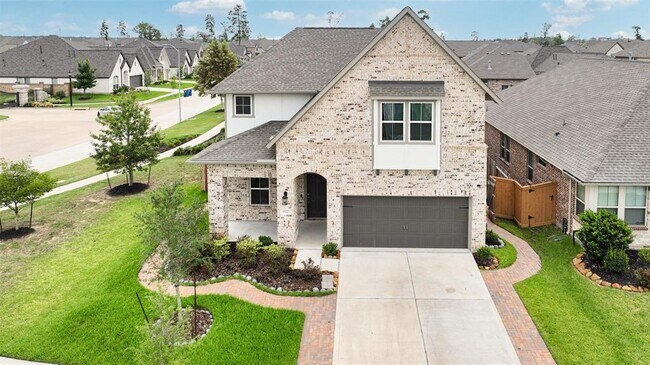 property at 11922 Clearview Cove Dr