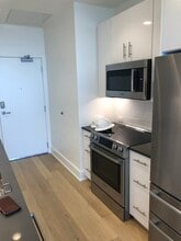110 Corcoran, Unit 2108 in Durham, NC - Building Photo - Building Photo
