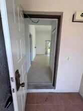 45 Columbia Ct in Deerfield Beach, FL - Foto de edificio - Building Photo