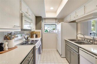3840 Far W Blvd-Unit -Apt 216 in Austin, TX - Building Photo - Building Photo