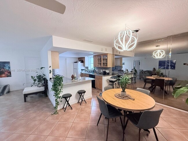 9356 Byron Ave in Surfside, FL - Building Photo - Building Photo