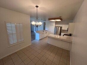 1727 Linden St in Lemoore, CA - Building Photo - Building Photo