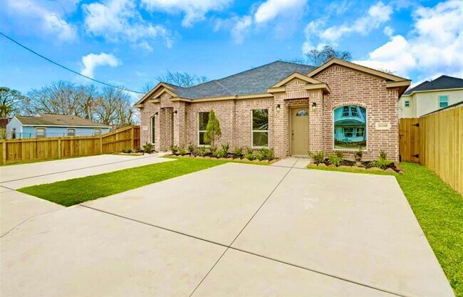 4431 Knoxville St-Unit -A in Houston, TX - Building Photo - Building Photo