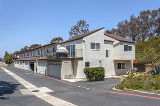 La Jolla Mesa Estates in San Diego, CA - Building Photo - Building Photo