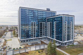 Blume Apartments in Calgary, AB - Building Photo - Building Photo