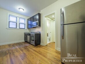 4038 N Ashland Ave in Chicago, IL - Building Photo - Building Photo