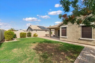 2039 E Saddlebrook Rd in Gilbert, AZ - Building Photo - Building Photo