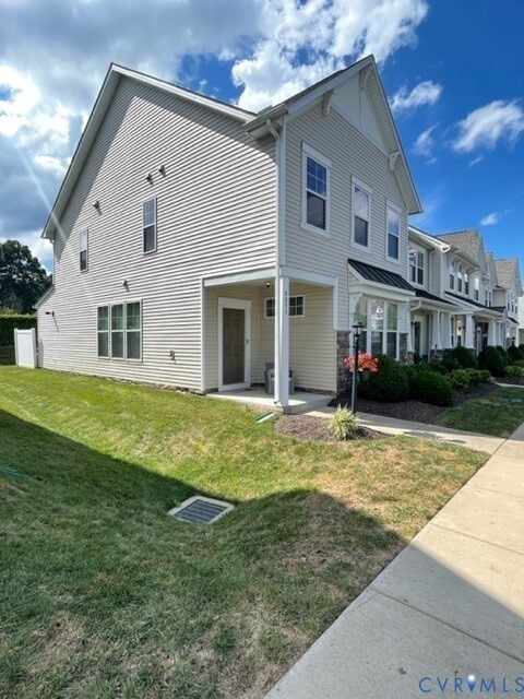 property at 8055 Rutland Village Dr