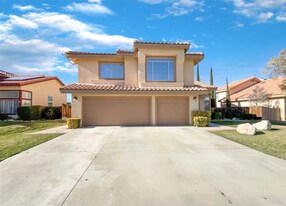 12196 Nugget Ave in Victorville, CA - Building Photo