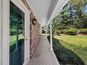 15 Woodridge Rd in Dover, MA - Building Photo - Building Photo