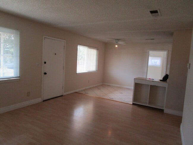 231 Stephen St in Fairfield, CA - Building Photo - Building Photo