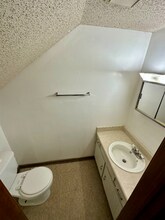 1649 Gary Ct-Unit -D in Terrytown, LA - Building Photo - Building Photo