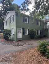 290 Clisby Pl in Macon, GA - Building Photo