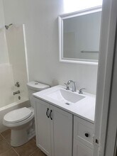 347 S Maple Ave-Unit -347 Maple in Rialto, CA - Building Photo - Building Photo