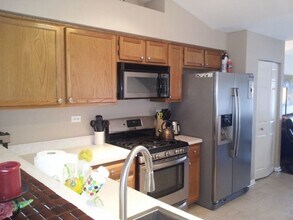2751 Odlum Dr in Schaumburg, IL - Building Photo - Building Photo