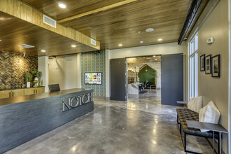 Hite & Notch Apartments in Tampa, FL - Foto de edificio - Interior Photo