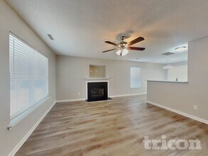 5709 Bryanstone Pl, Unit 5713 Cypress Creek Drive-201 in Raleigh, NC - Building Photo - Building Photo