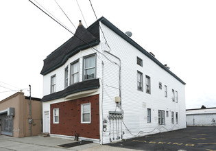 468 3rd Ave in Elizabeth, NJ - Building Photo - Building Photo