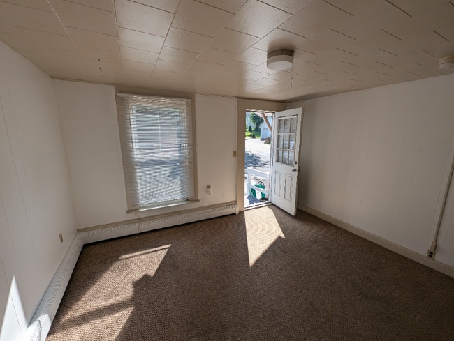5 Whitten St in Allenstown, NH - Building Photo - Building Photo