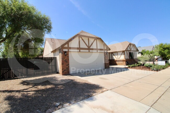 property at 4311 W Sungate Pl