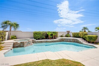326 Newcastle Bridge Ct in Las Vegas, NV - Building Photo - Building Photo