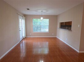 414 Texas St in Tomball, TX - Building Photo