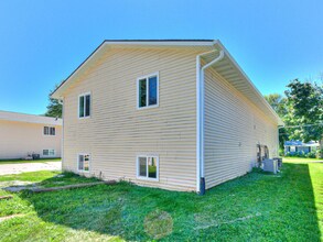 118 Shepard St in Gilbert, IA - Building Photo - Building Photo