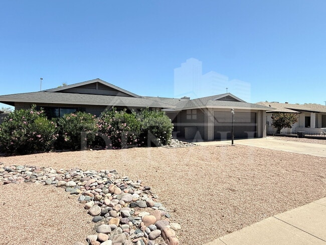 3617 S Siesta Ln in Tempe, AZ - Building Photo - Building Photo