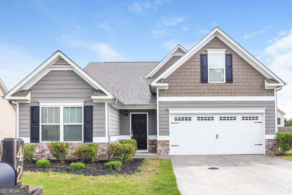 42 Mercer Ln in Cartersville, GA - Building Photo