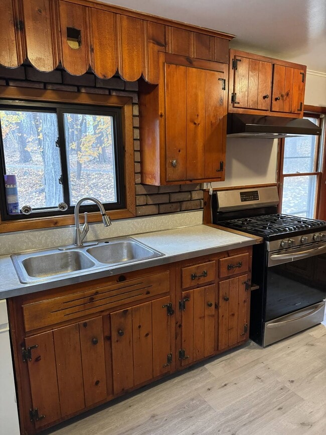 1183 NY-94 in New Windsor, NY - Building Photo - Building Photo