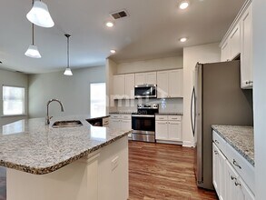 201 Houston Dr in Ladson, SC - Building Photo - Building Photo