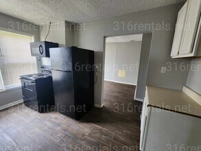 1411 N Erie Ave in Wichita, KS - Building Photo - Building Photo