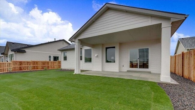 12067 N 19 Ave in Garden City, ID - Building Photo - Building Photo