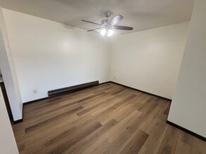 Sunset Lane Apartments in Waunakee, WI - Building Photo - Building Photo