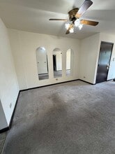 363 E Rimini Ct in Palatine, IL - Building Photo - Building Photo