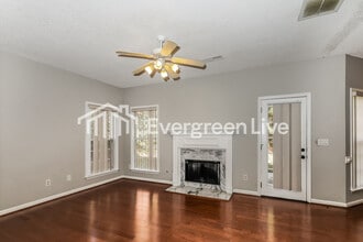 185 Argonne Dr in Fayetteville, GA - Building Photo - Building Photo