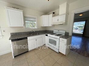 633 E 4th Ave in Escondido, CA - Building Photo - Building Photo