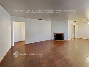 2541 Anaheim Ct in Sacramento, CA - Building Photo - Building Photo