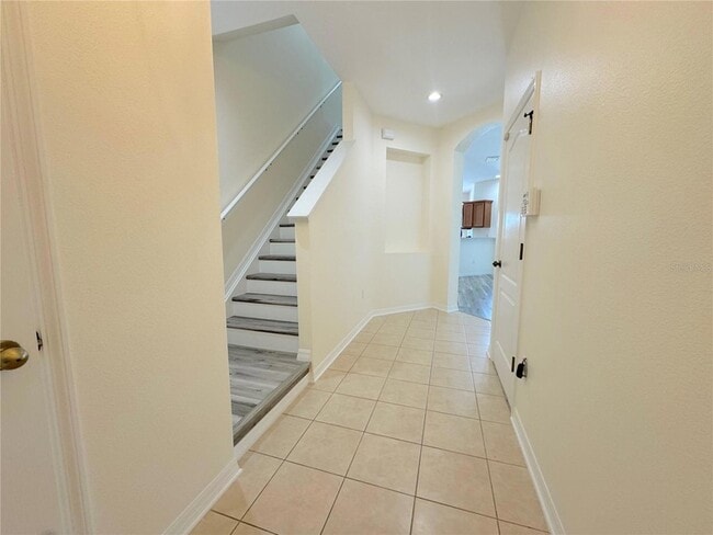 1390 Grantham Dr in Sarasota, FL - Foto de edificio - Building Photo