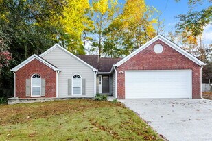 5015 River Rock Way in Woodstock, GA - Building Photo