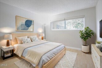 8577 Rugby Dr, Unit 108 in West Hollywood, CA - Building Photo - Building Photo