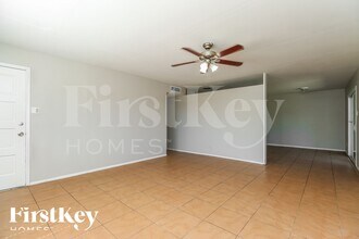 5213 S 47th Pl in Phoenix, AZ - Building Photo - Building Photo