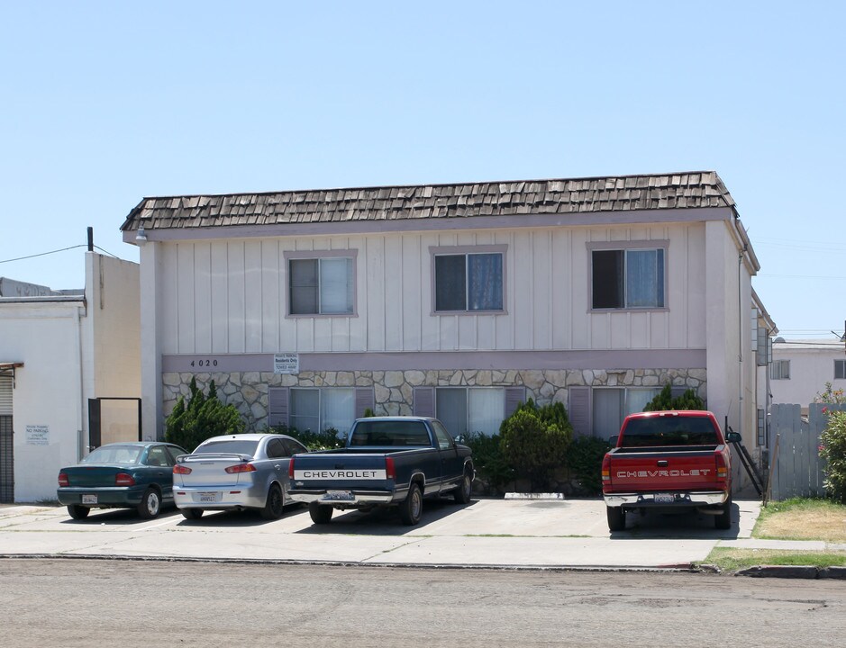 4020 Cherokee Ave in San Diego, CA - Foto de edificio