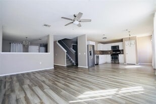 5621 Abby Ann Ln in Austin, TX - Building Photo