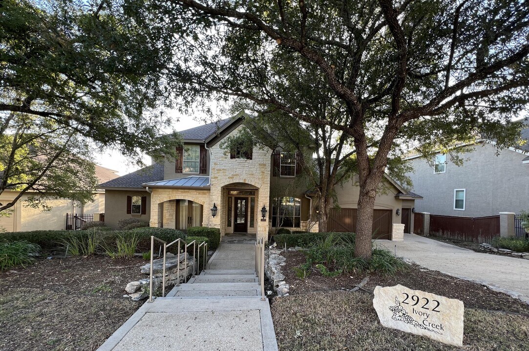 2922 Ivory Creek in San Antonio, TX - Building Photo
