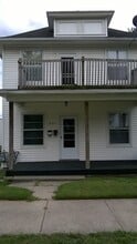 930 Baraga St NE, Unit 930 Baraga N.E. #1 in Grand Rapids, MI - Building Photo - Building Photo