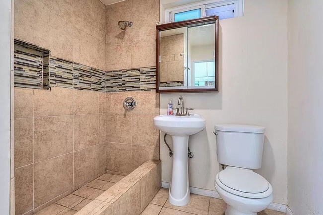 property at 207 Del Mar Ave