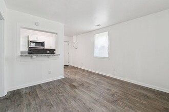 1098 Smith St SW in Atlanta, GA - Building Photo - Building Photo