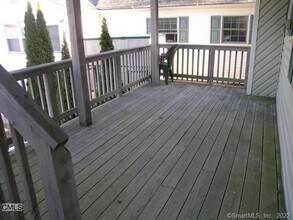 4 Terre Haute Rd in Danbury, CT - Building Photo - Building Photo